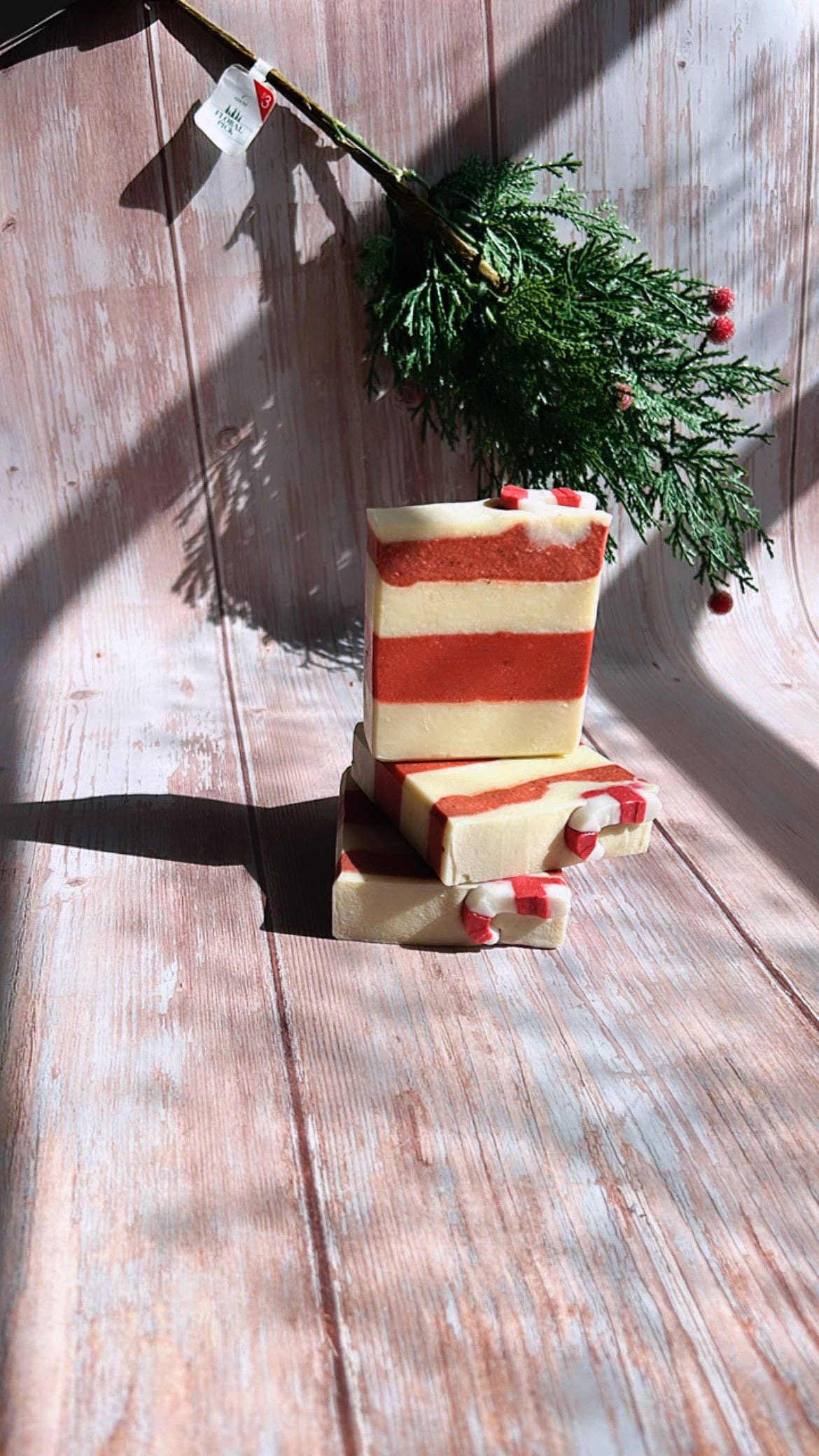 Candy Cane | Coconut Milk | Cranberry | Kaolin Clay